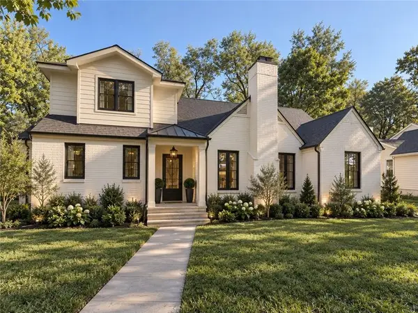 2008 W 85th Terrace, Leawood, KS 66206