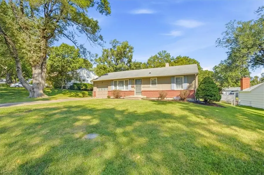 504 W 91st Street, Kansas City, MO 64114 - #3