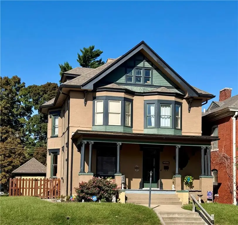 428 N 21st Street, Saint Joseph, MO 64501 - #1