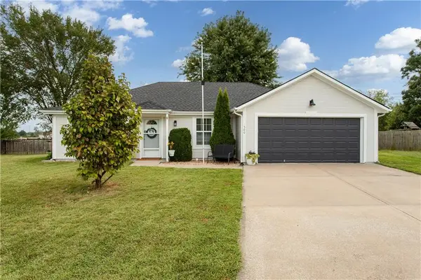 500 Birch Street, Peculiar, MO 64078