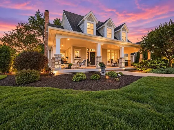 17805 Bond Avenue, Overland Park, KS 66221