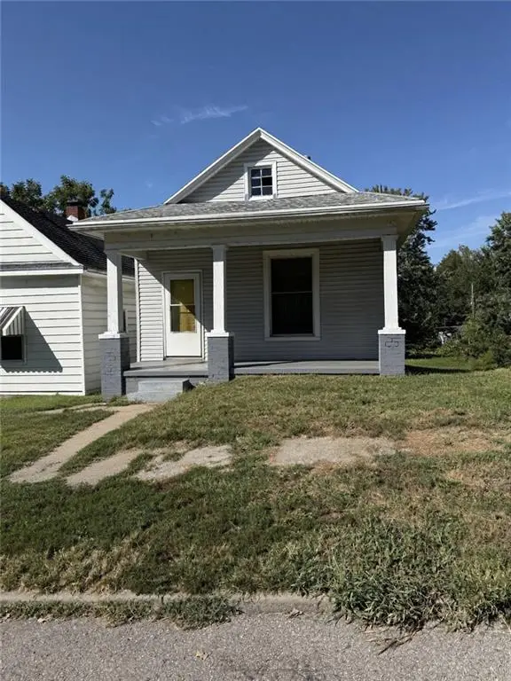 815 Pendleton Street, Saint Joseph, MO 64501 - #1