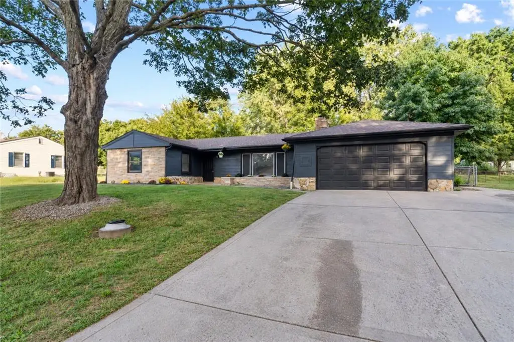 4409 Ridgeway Avenue, Kansas City, MO 64133 - #1