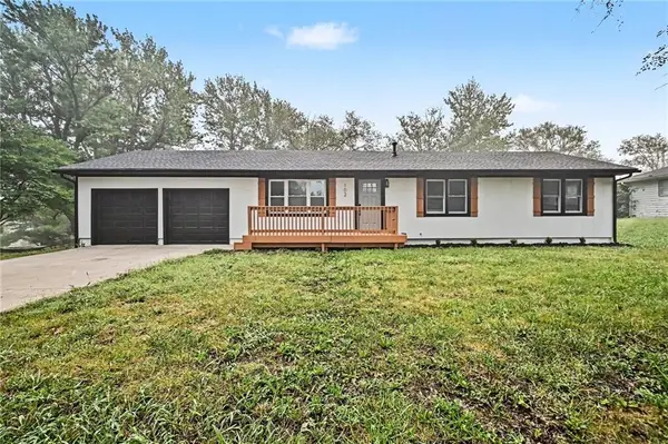 102 O E Avenue, Excelsior Springs, MO 64024