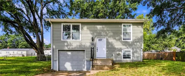 1622 N Emery Street, Independence, MO 64050