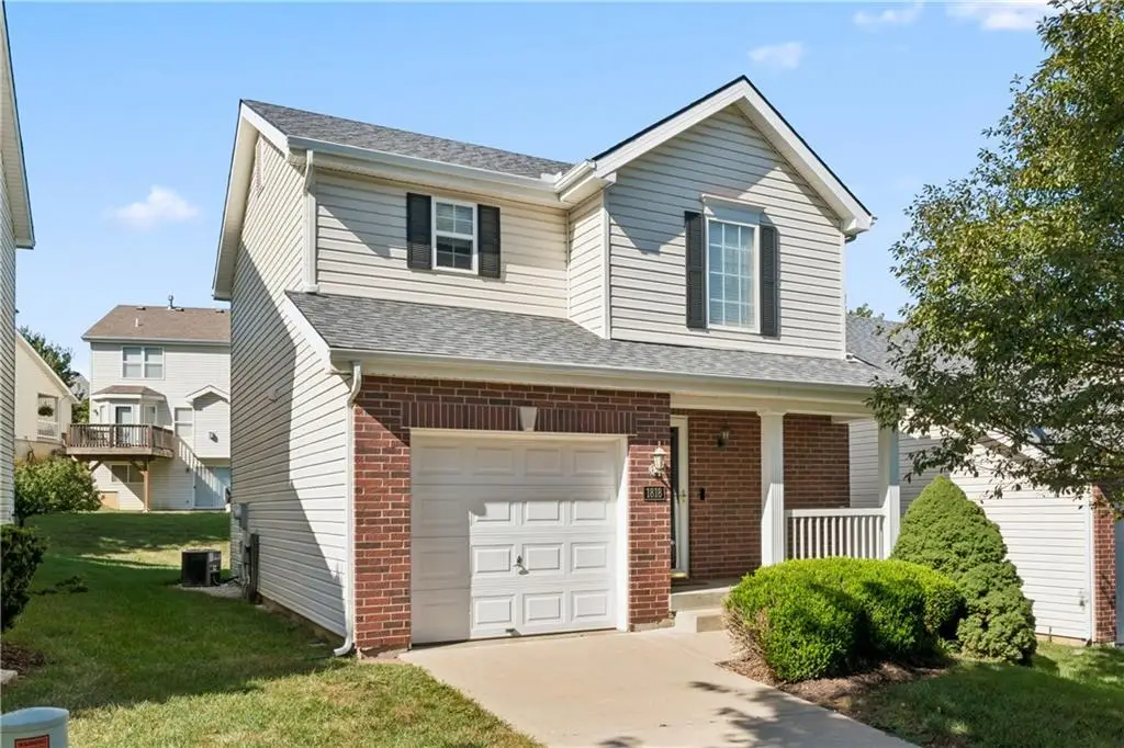 1818 NW 82nd Street, Kansas City, MO 64151 - #1