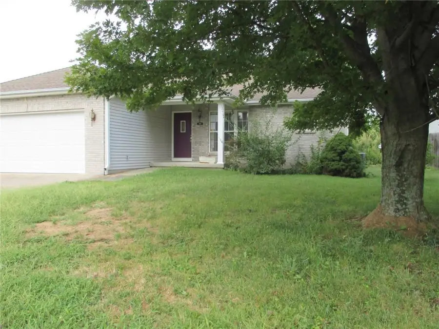 302 Katy Circle, Sedalia, MO 65301 - #2