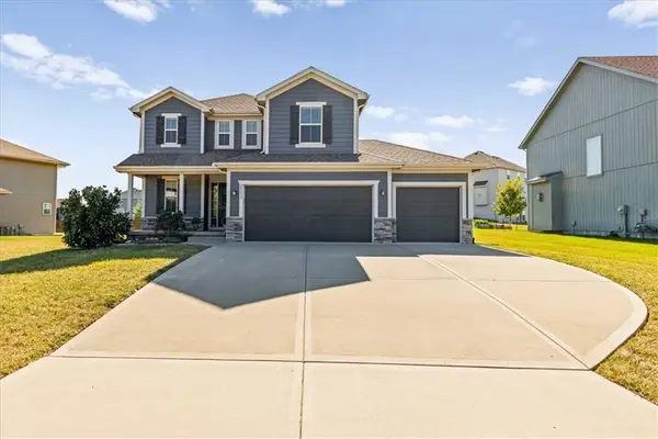 25137 W 147th Court, Olathe, KS 66061