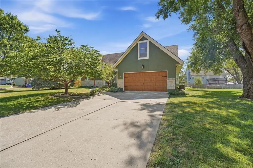 1129 SE 11th Street, Lees Summit, MO 64081 - #1