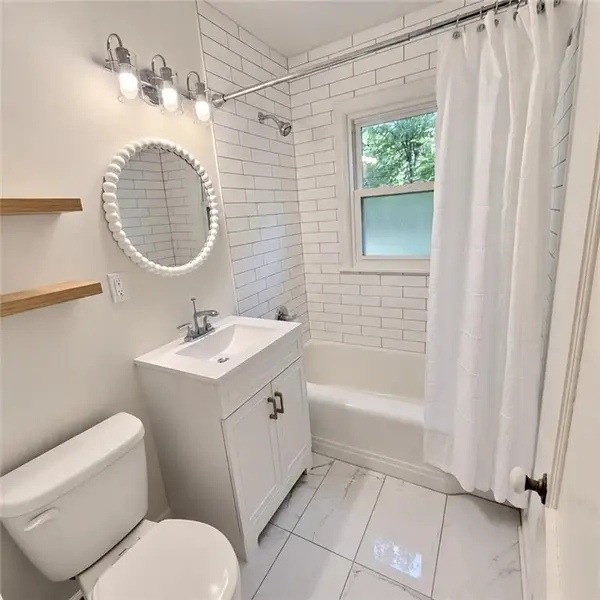 4813 Canterbury Street, Roeland Park, KS 66205