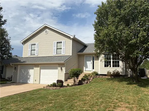 10416 NW 87th Street, Kansas City, MO 64153