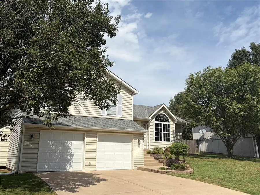 10416 NW 87th Street, Kansas City, MO 64153 - #3