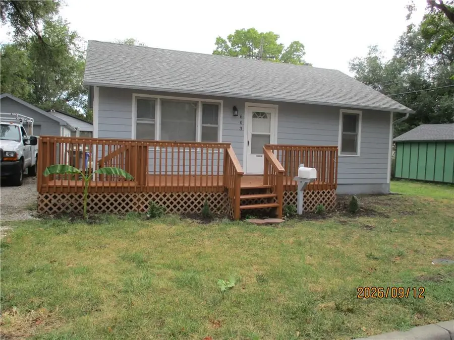 603 E Poplar Street, Olathe, KS 66061 - #2