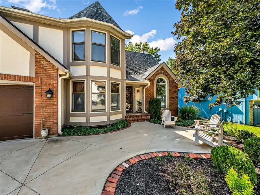 17507 W 113th Street, Olathe, KS 66061 - #3