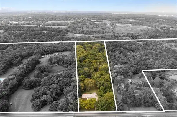 3122 S Owens School Road, Independence, MO 64057