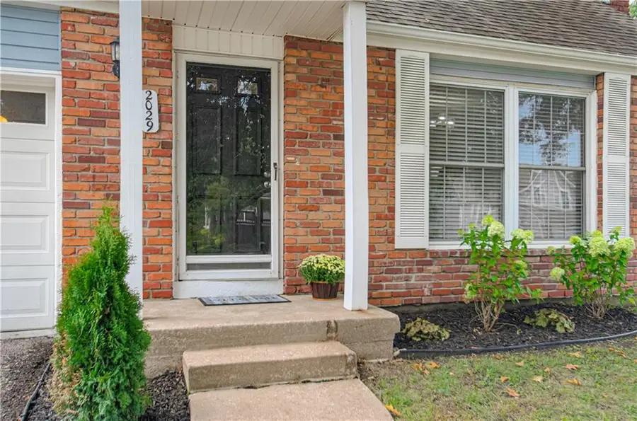 2029 E Wyandotte Street, Olathe, KS 66062 - #2