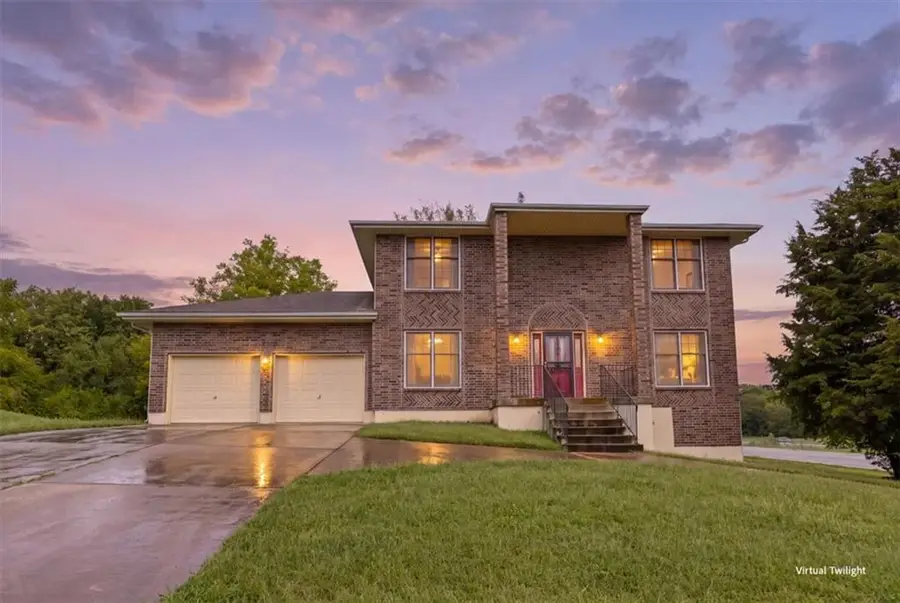7200 E 69th Street, Kansas City, MO 64133 - #2