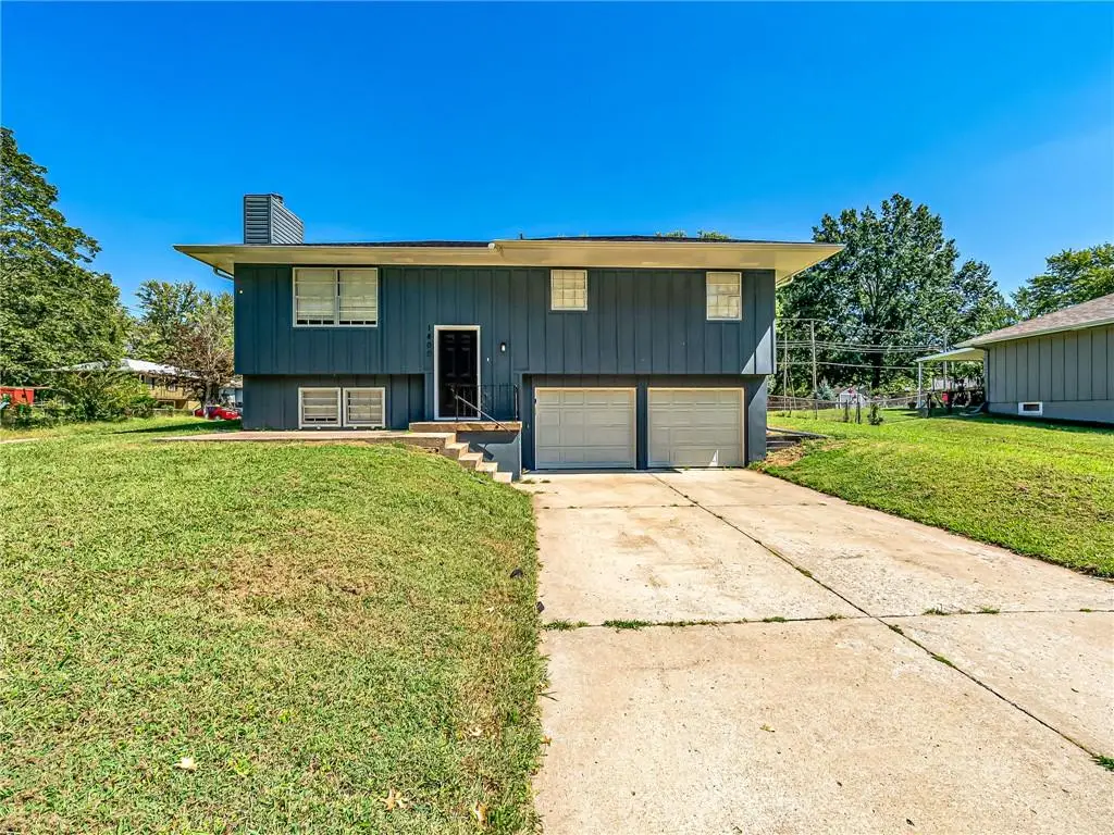 1400 SW Speas Drive, Blue Springs, MO 64014 - #1