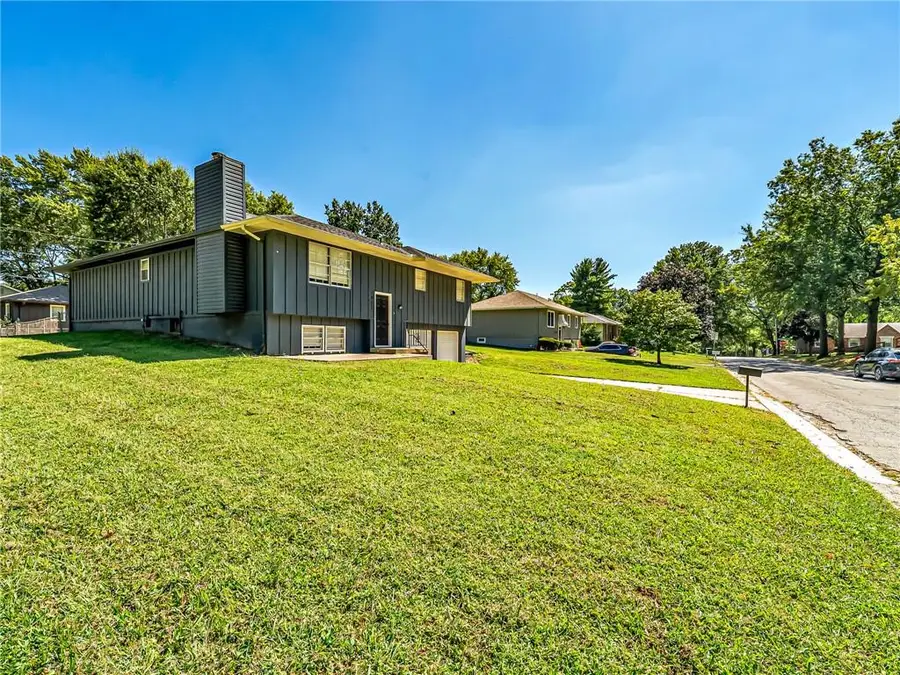 1400 SW Speas Drive, Blue Springs, MO 64014 - #3