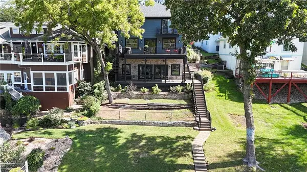 16 A Street, Lake Lotawana, MO 64086