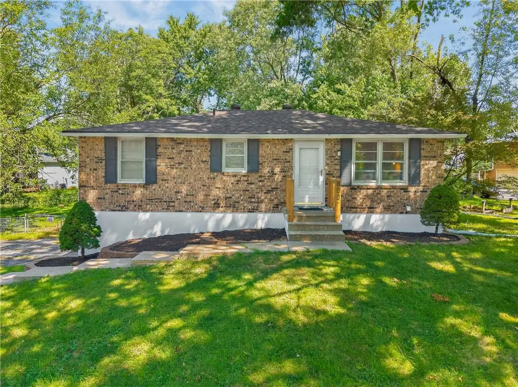 800 NE 113th Terrace, Kansas City, MO 64155 - #1