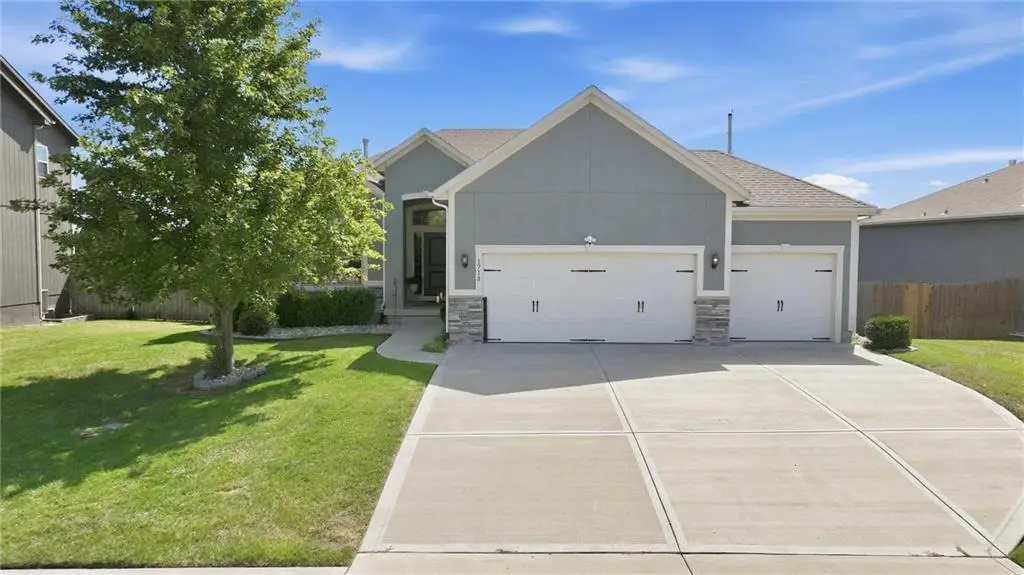 1713 SW Merryman Drive, Lees Summit, MO 64082 - #1