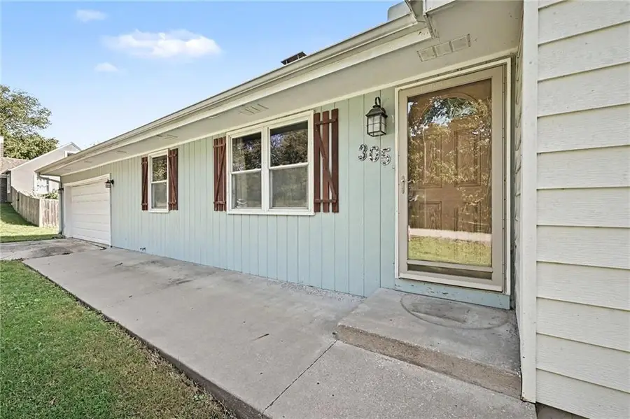 305 NE 82nd Terrace, Kansas City, MO 64118 - #2