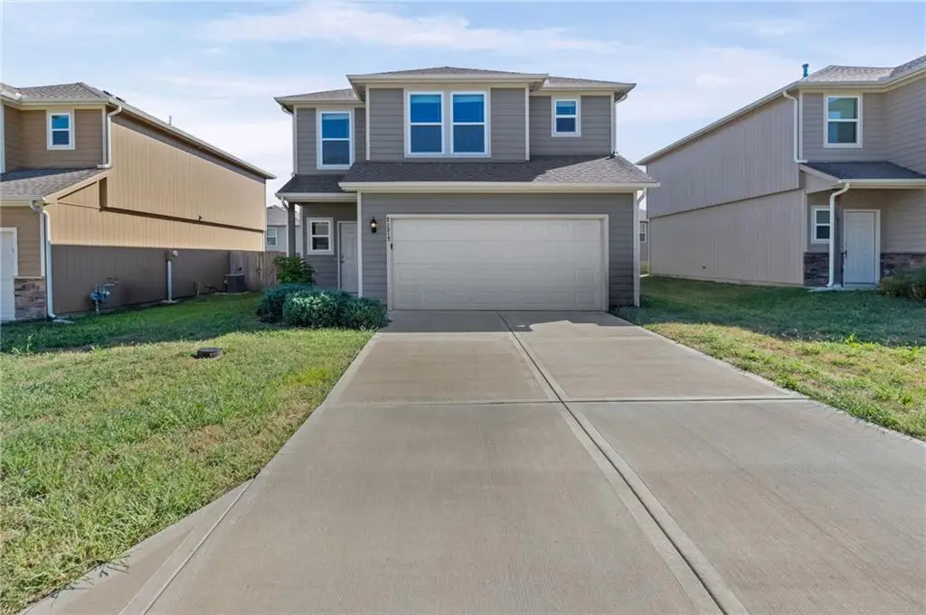 21317 W 215th Street, Spring Hill, KS 66083 - #1