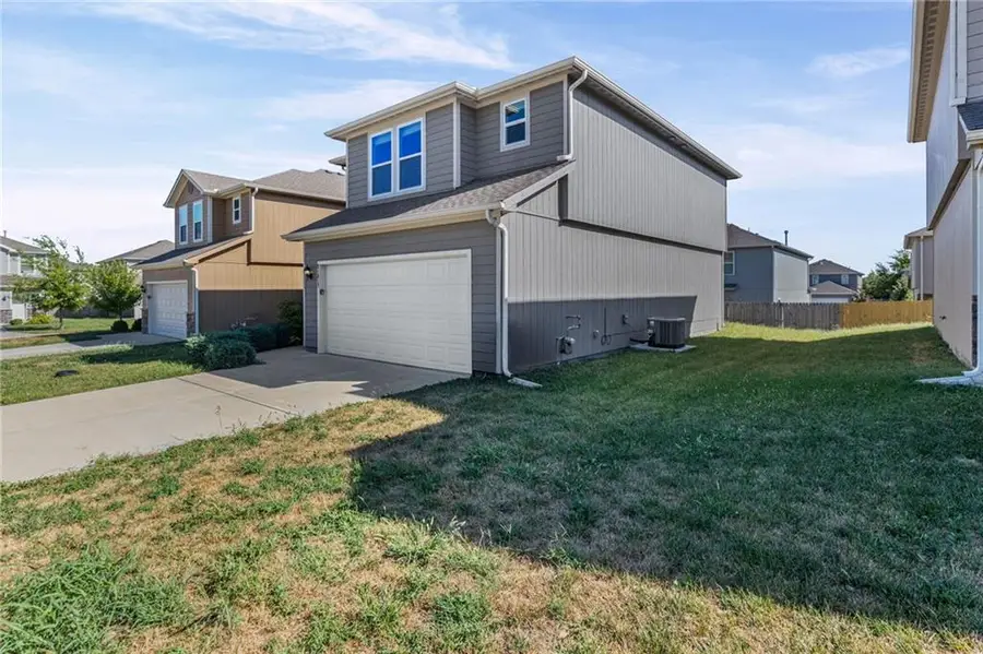 21317 W 215th Street, Spring Hill, KS 66083 - #3