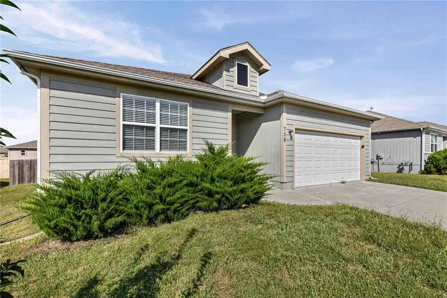738 S Cypress Street, Gardner, KS 66030 - #3