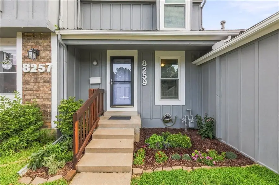 8259 Monrovia Street, Lenexa, KS 66215 - #3