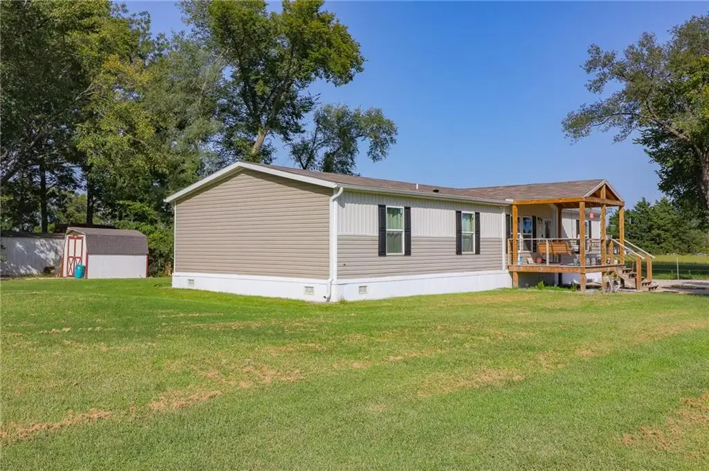 213 S Walnut Street, Centerview, MO 64019 - #1
