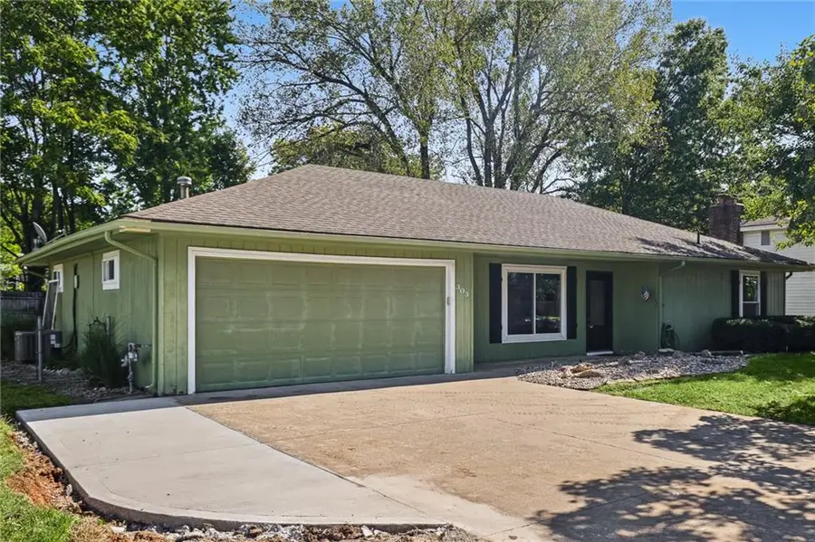 303 SW Pryor Road, Lees Summit, MO 64081 - #2