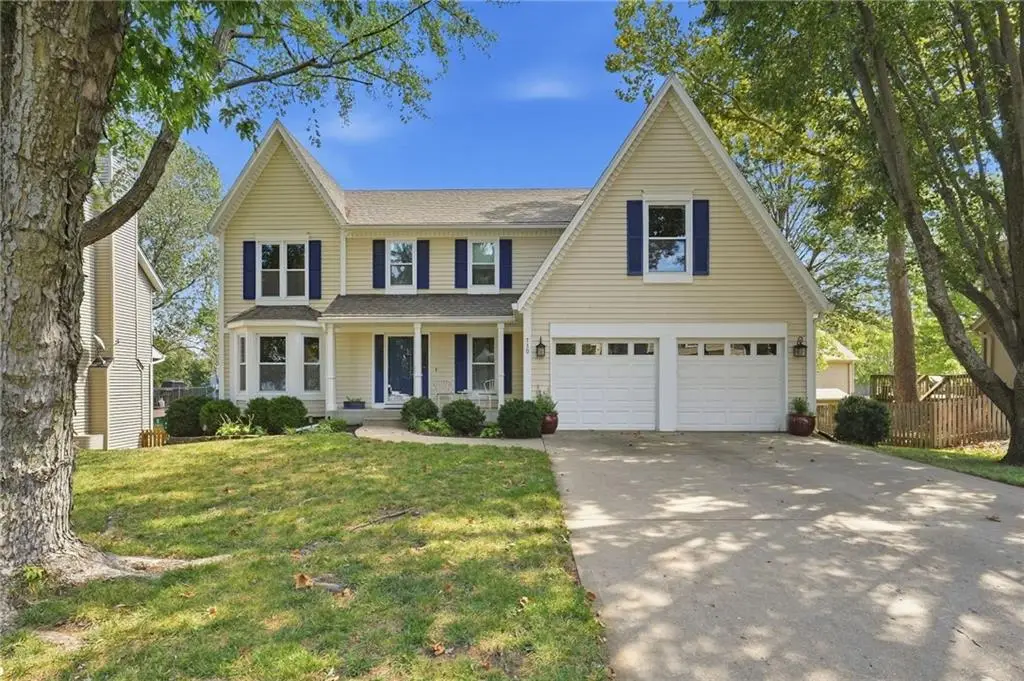 730 N Overlook Drive, Olathe, KS 66061 - #1