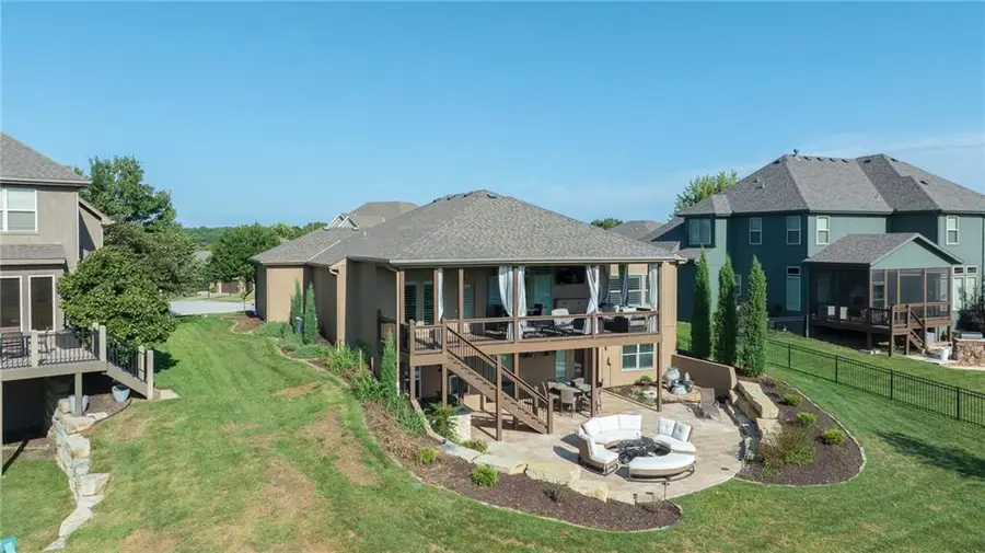 6472 N Whitetail Way, Parkville, MO 64152 - #3