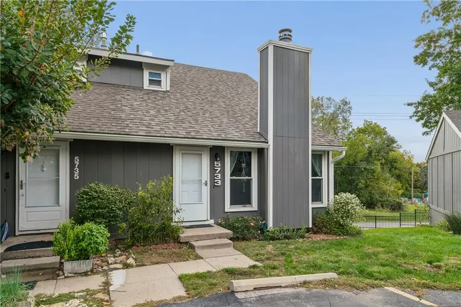 5733 N London Avenue, Kansas City, MO 64152 - #2