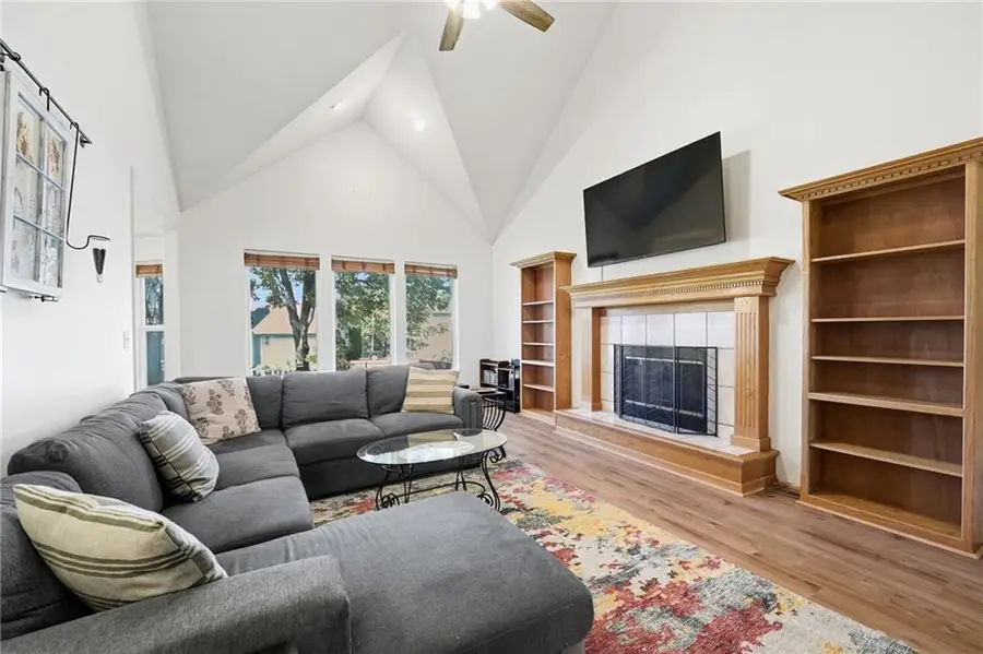 3920 SW Brian Lane, Lees Summit, MO 64082 - #3