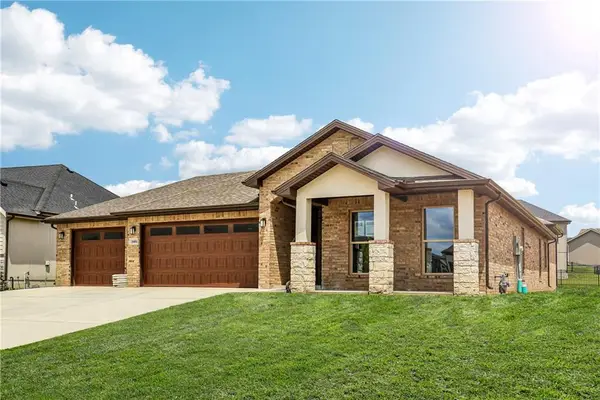 6745 Arapahoe Drive, Shawnee, KS 66226