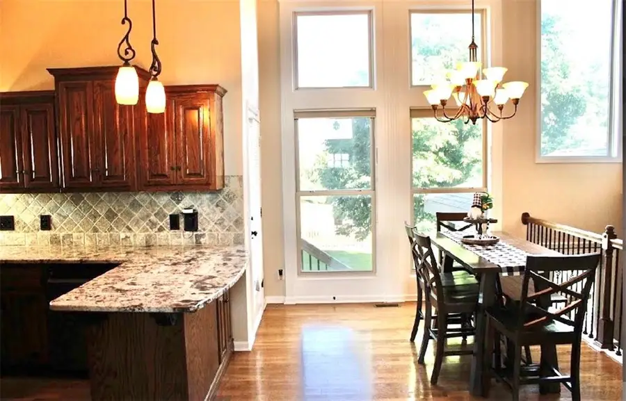 11119 N Madison Avenue, Kansas City, MO 64155 - #2