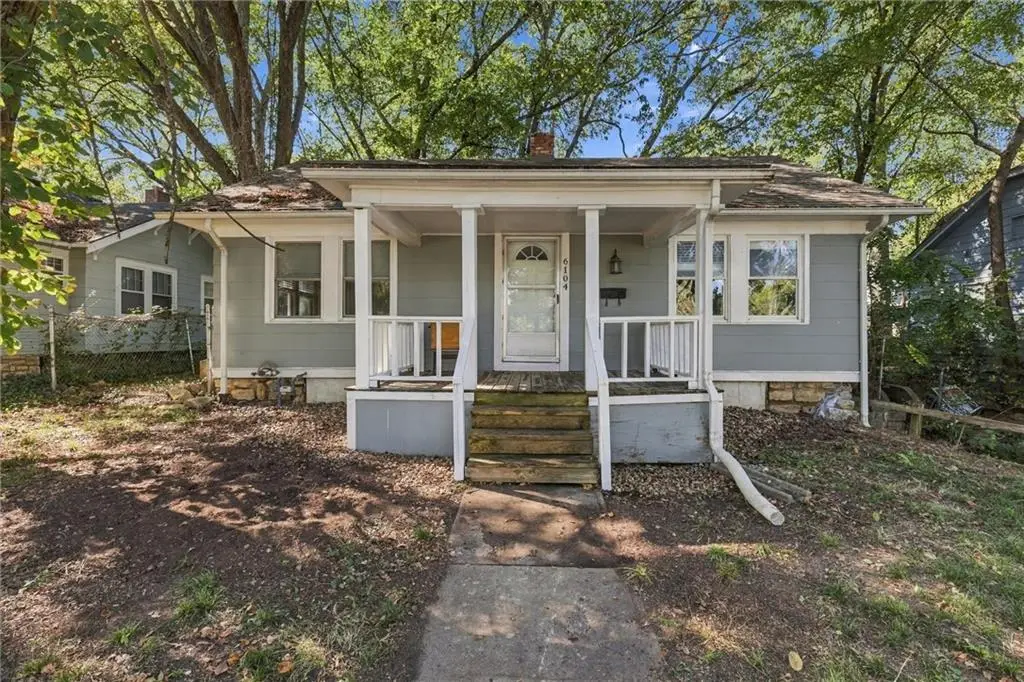 6104 Tracy Avenue, Kansas City, MO 64110 - #1