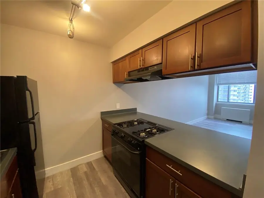 600 E 8th Street #7G, Kansas City, MO 64106 - #3