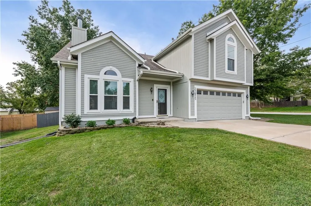 21415 W 52nd Street, Shawnee, KS 66218 - #1