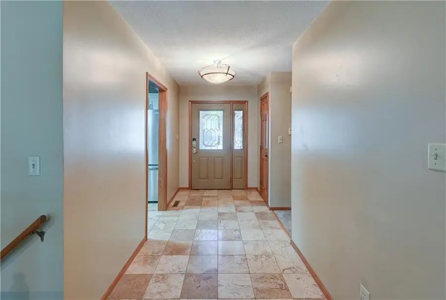 2919 S Yuma Court, Independence, MO 64057 - #3