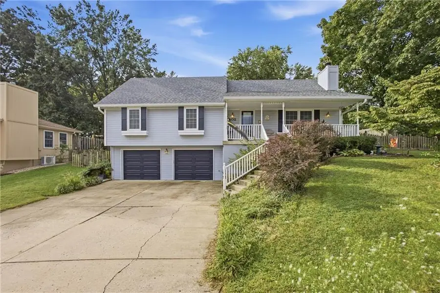 502 NE Fox Trail Drive, Blue Springs, MO 64014 - #2