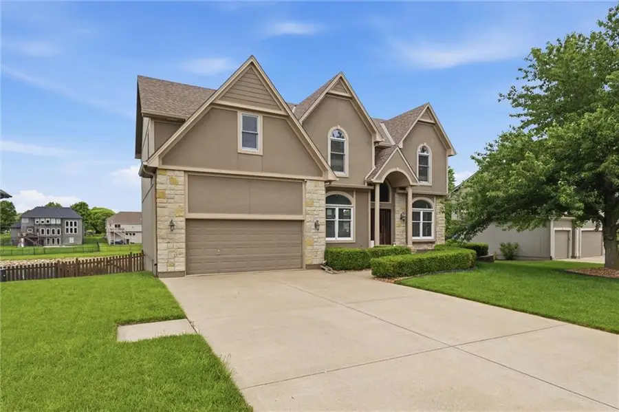 2808 SW Arthur Drive, Lees Summit, MO 64082 - #3