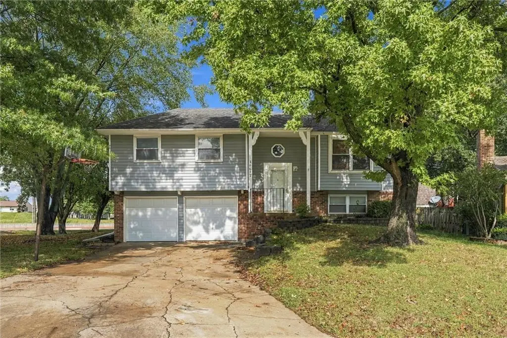 16612 W 125th Street, Olathe, KS 66062 - #1