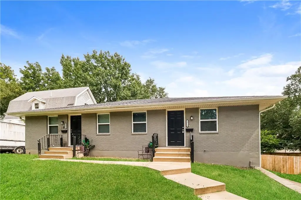 1911-1913 S Crescent Avenue, Independence, MO 64052 - #1
