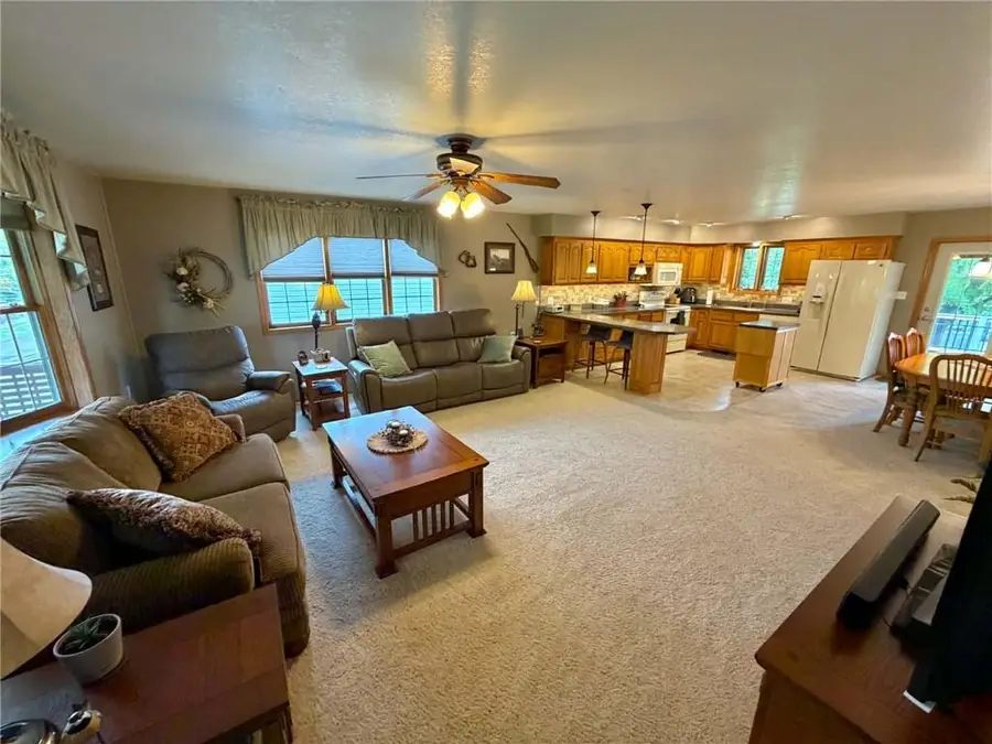 314 E Thompson Street, Maryville, MO 64468 - #3