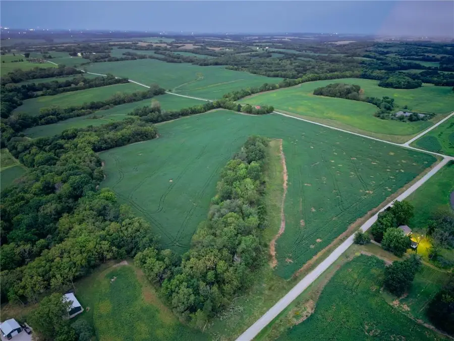 Ne High Point Drive, Breckenridge, MO 64625 - #3