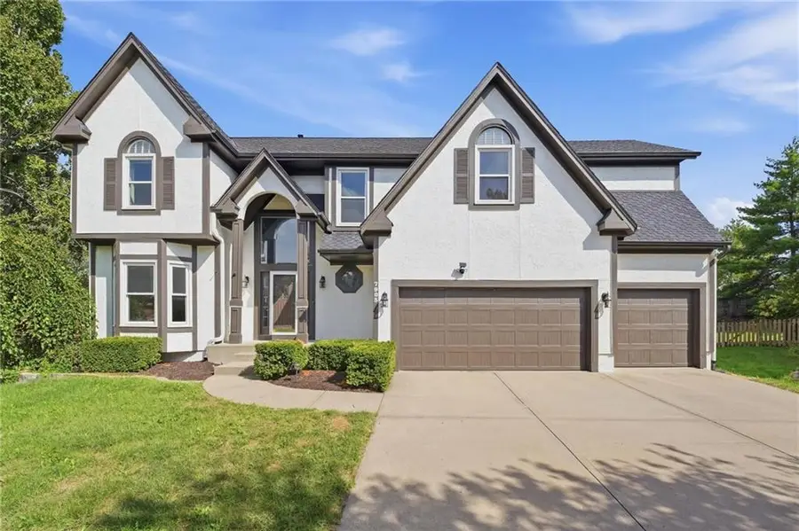 7903 W 129th Terrace, Overland Park, KS 66213 - #2